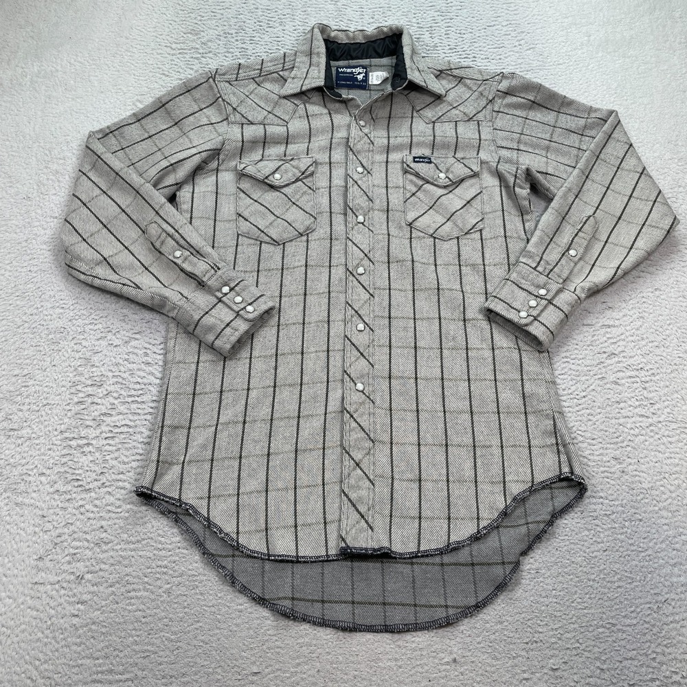 Vintage Wrangler Shirt Mens 15.5 - 33 Western Pearl Snap X-Long Tails Cowboy